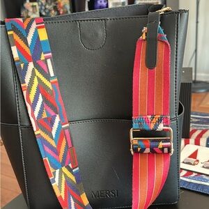 Mersi Large Bucket Bag with pouch and colorful shoulder strap